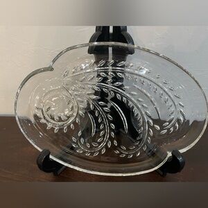 Set of 4 Vintage Federal Glass Luncheon Plates - Clear Curved Glass